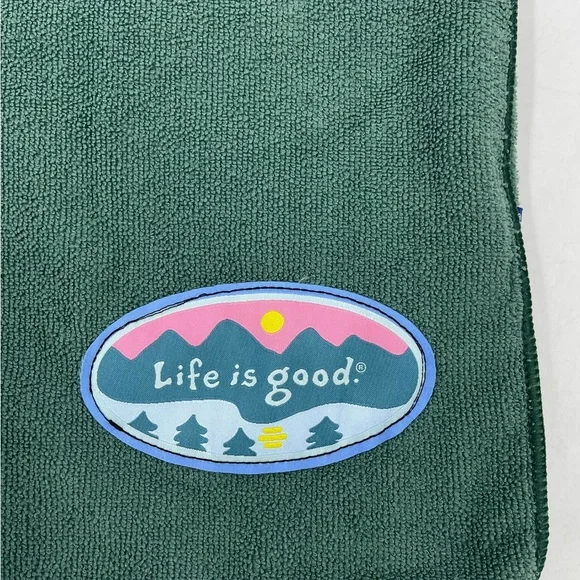 Life is Good‎ Dog Drying Towel Bath 44” X 27.5” Microfiber Ultra Absorbent Green - Picture 2 of 6